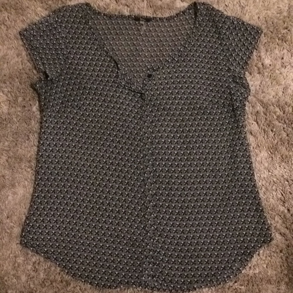 👚Medium Milano Black and Cream Sheer Blouse👚